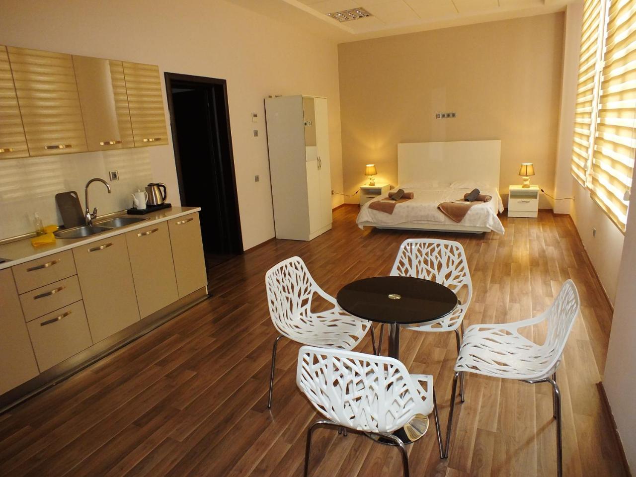 Check-In Baku Hotel & Hostel Exterior foto